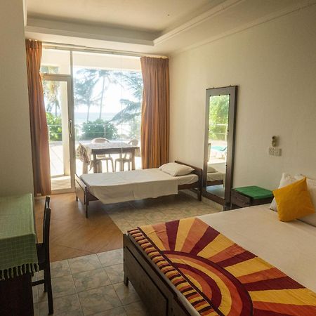 Amaya Beach Hotel Dikwella Екстер'єр фото