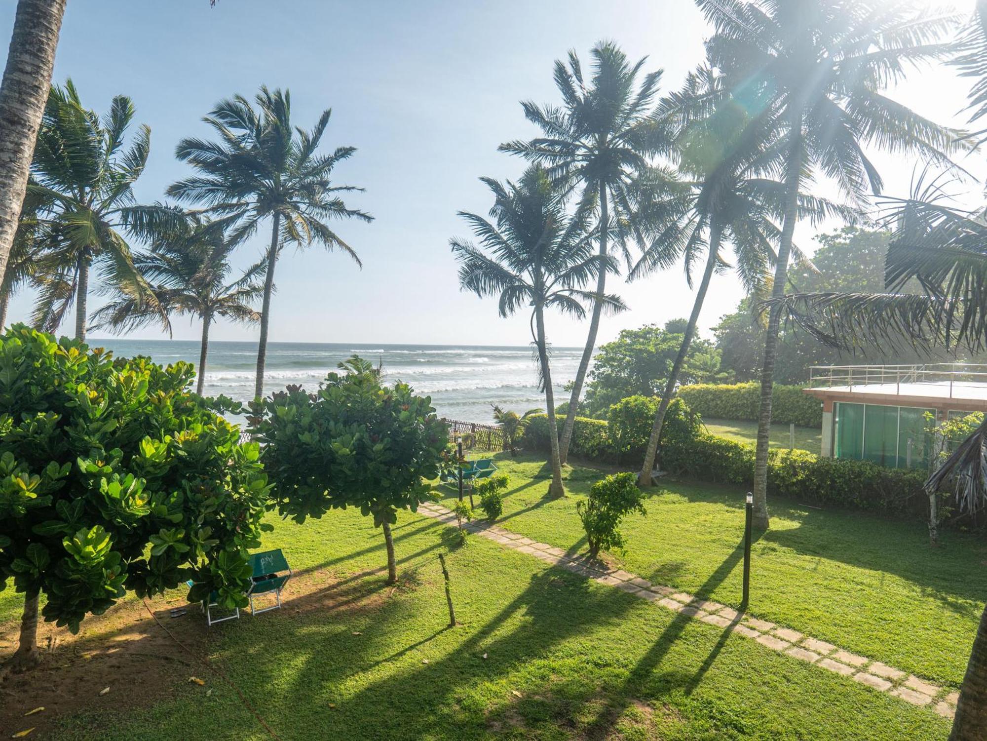 Amaya Beach Hotel Dikwella Екстер'єр фото