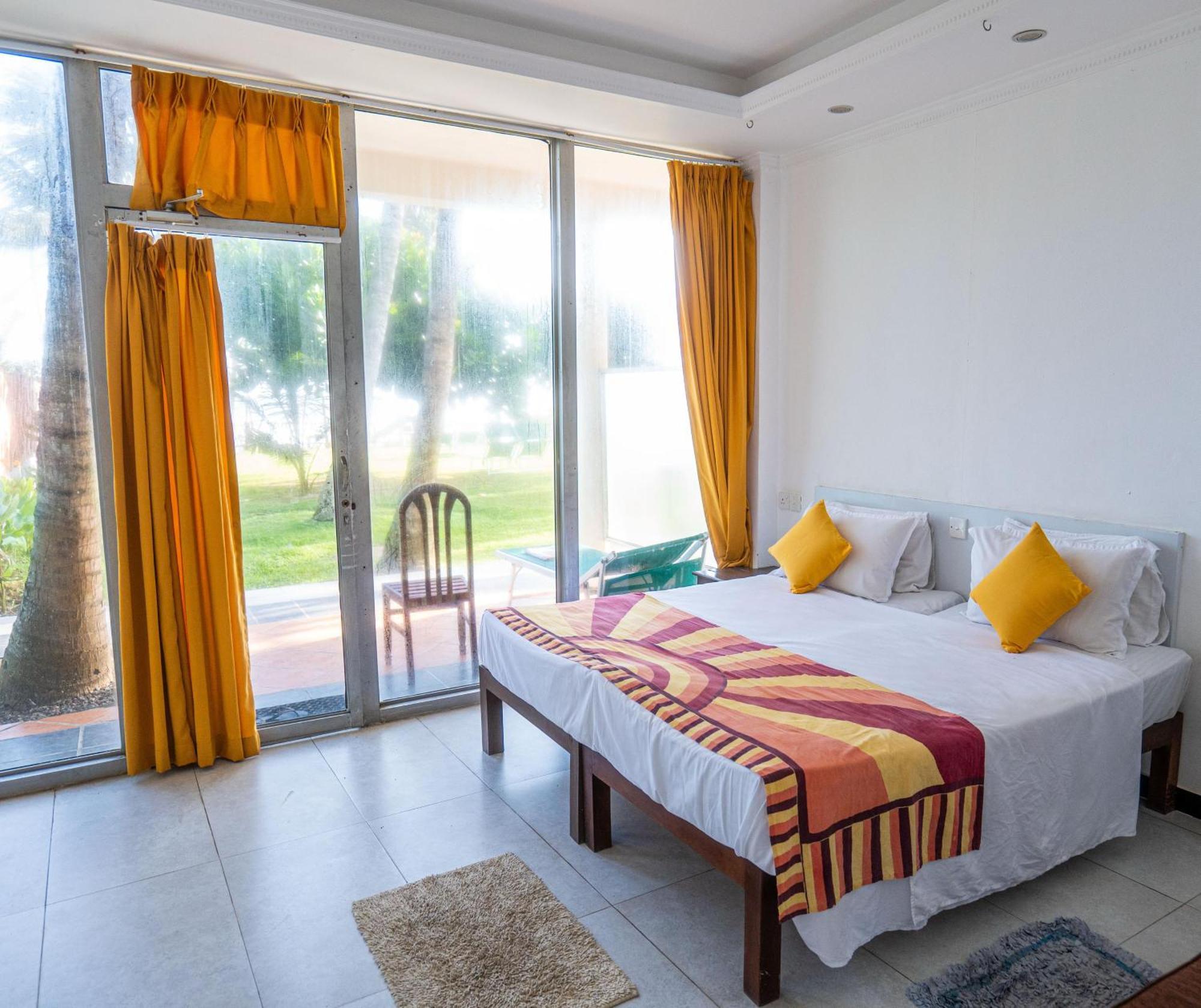Amaya Beach Hotel Dikwella Екстер'єр фото