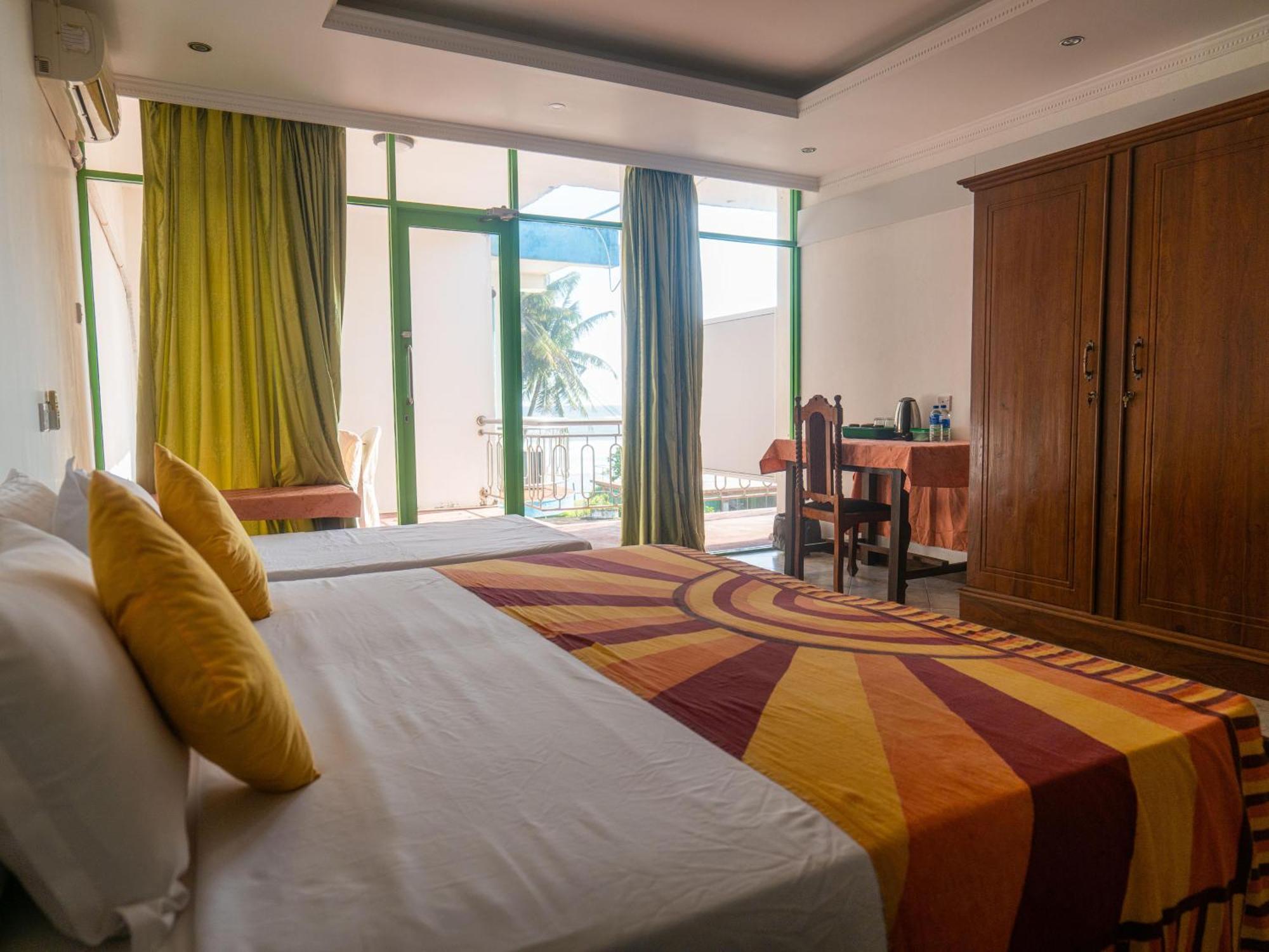Amaya Beach Hotel Dikwella Екстер'єр фото